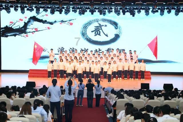 小锯鳄卡丁车竞赛