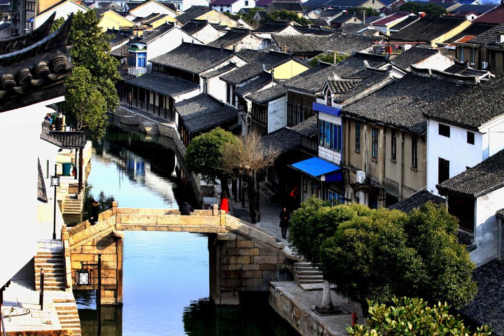 独狼逃跑